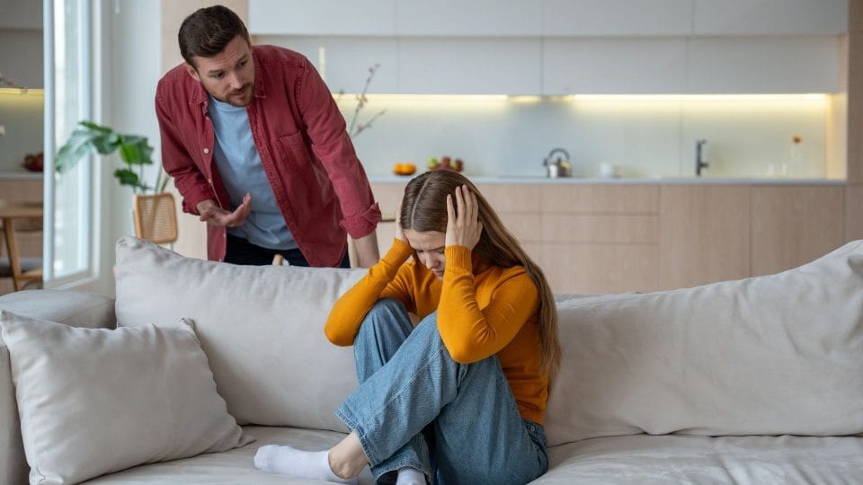 Manipülasyon Nedir?