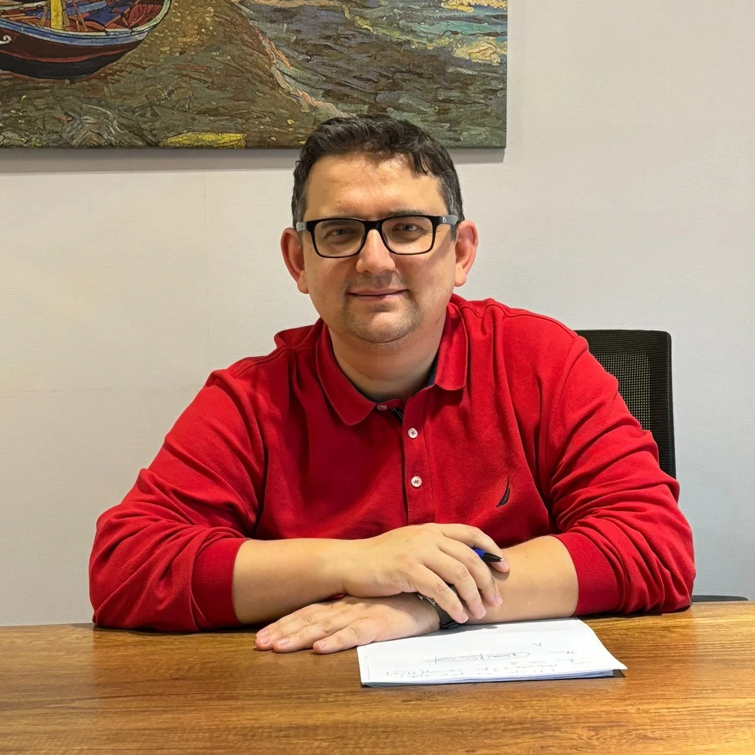 Uch osiyolik ayol bilan kechasi uchun porno yigit Uy qurilishi porno videosi tarqaldi.